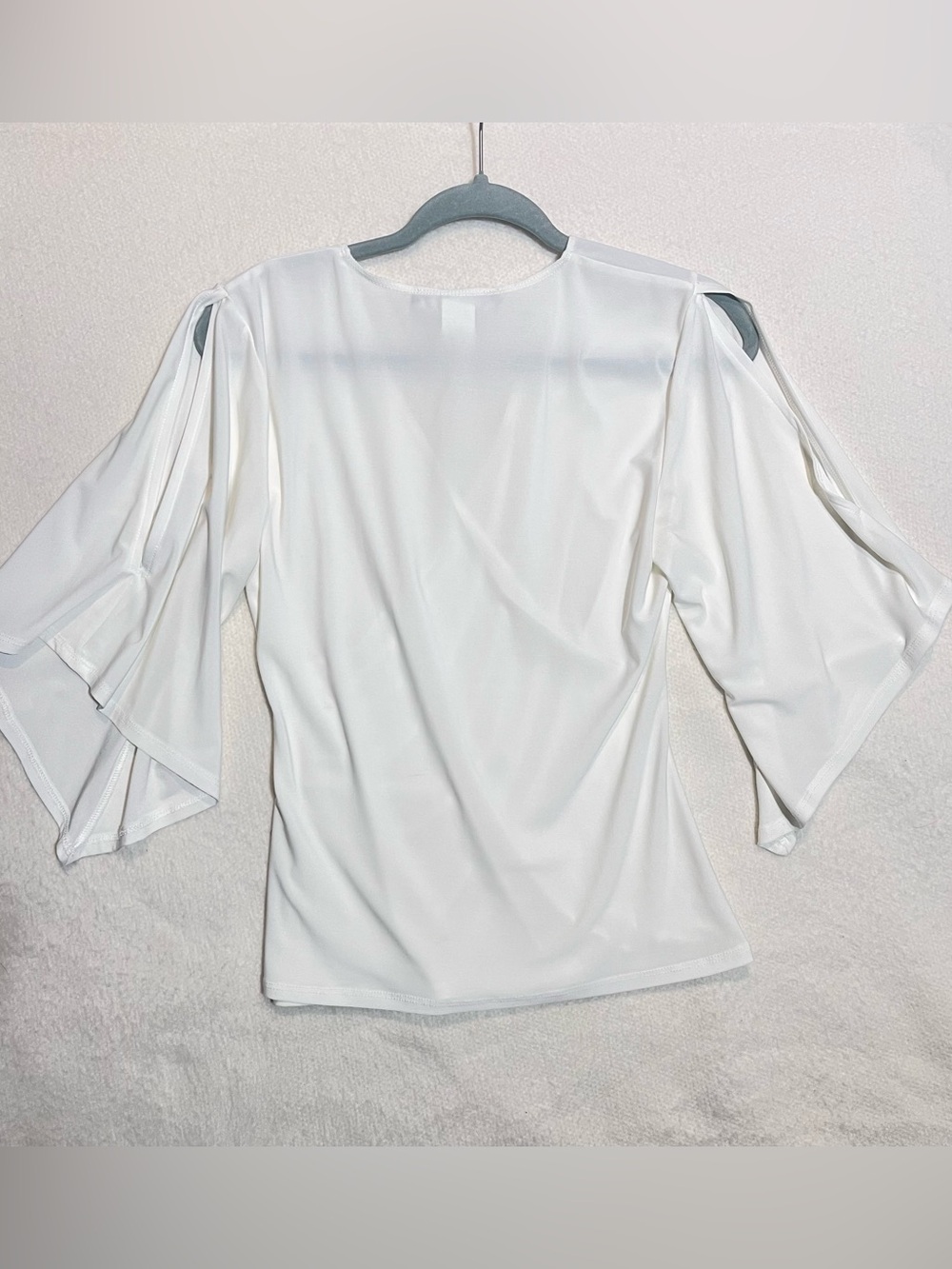 Coco Bianco Cream Wrap-Style Ruched V-Neck Blouse - Picture 3 of 5